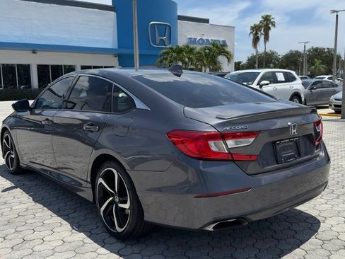 Used 2019 Honda Accord Sport image 9