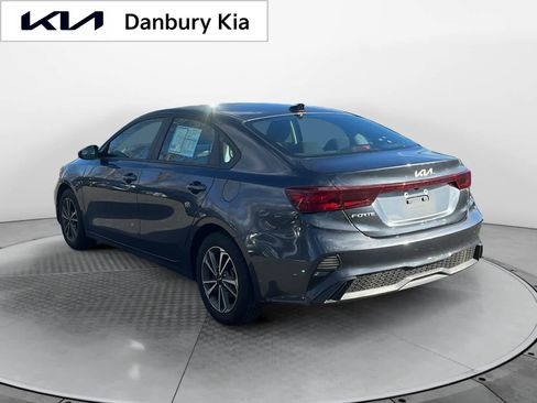 Used 2023 Kia Forte LXS image 4