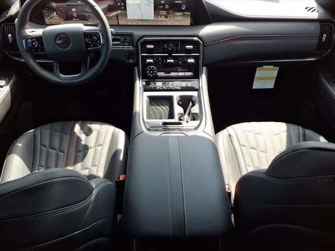 New 2026 Nissan Armada PRO-4X w/ Captain's Chari Seat Package AWD/4WD image 10