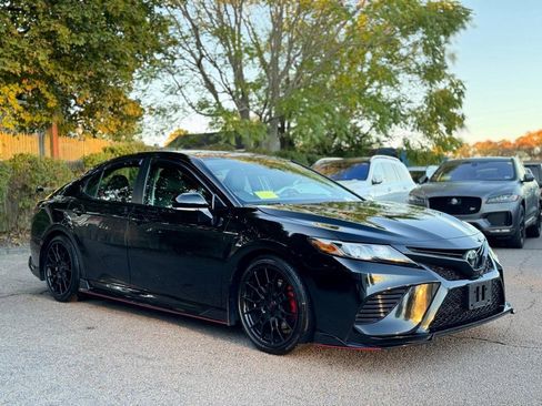 Used 2024 Toyota Camry image 8