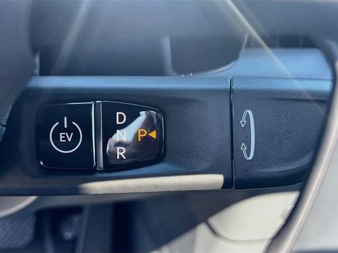 New 2026 Kia EV9 Light RWD image 17
