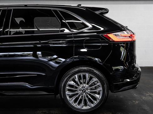 Used 2020 Ford Edge Titanium w/ Equipment Group 301A FWD image 13
