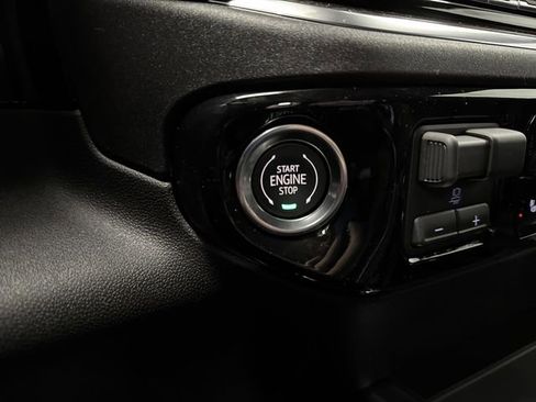 New 2026 Chevrolet Silverado 1500 RST w/ Dark Appearance Package image 23