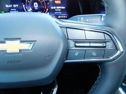 New 2025 Chevrolet Suburban High Country image 42