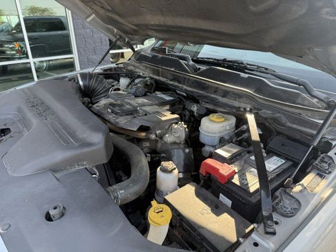 Used 2021 RAM 3500 Big Horn image 22