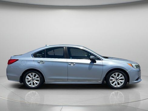 Used 2016 Subaru Legacy 2.5i Premium AWD/4WD image 8