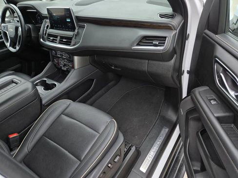 Used 2024 Chevrolet Tahoe Premier image 7