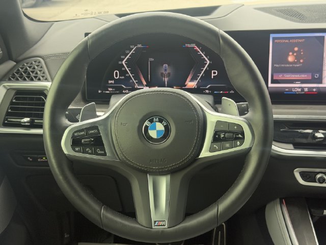 Used 2026 BMW X5 xDrive40i w/ M Sport Package AWD/4WD image 28
