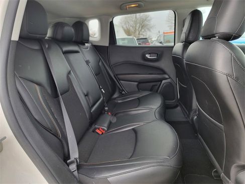 Certified 2021 Jeep Compass Latitude image 24