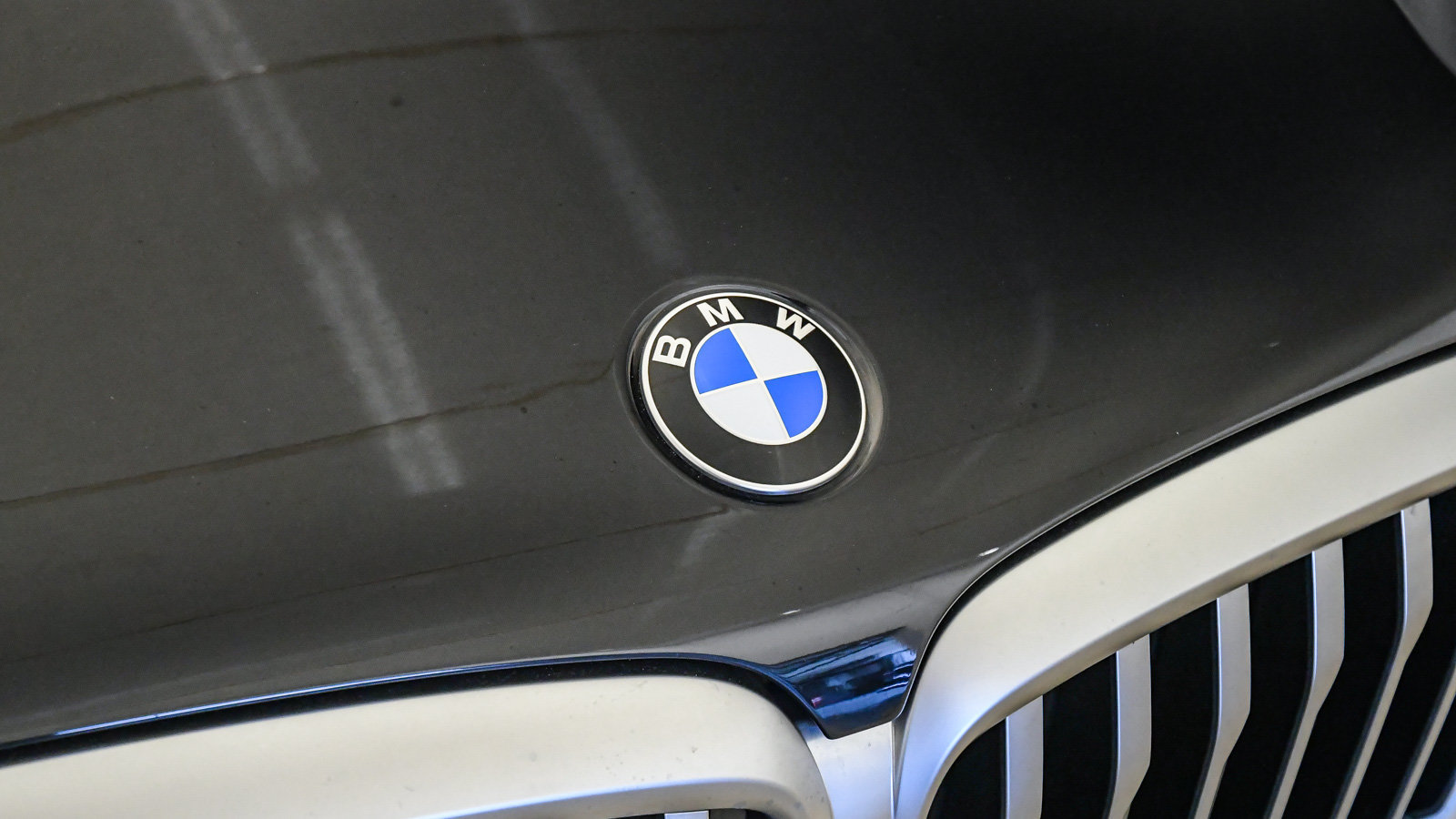 Certified 2024 BMW X5 sDrive40i w/ Parking Assistance Package RWD image 8