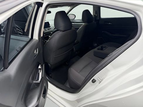 Used 2021 Nissan Altima 2.5 SV w/ SV Premium Package image 28