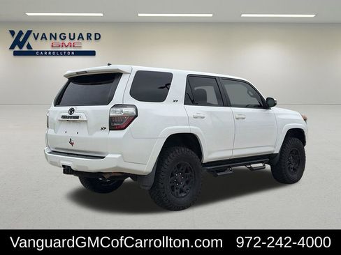 Used 2018 Toyota 4Runner SR5 Premium AWD/4WD image 8