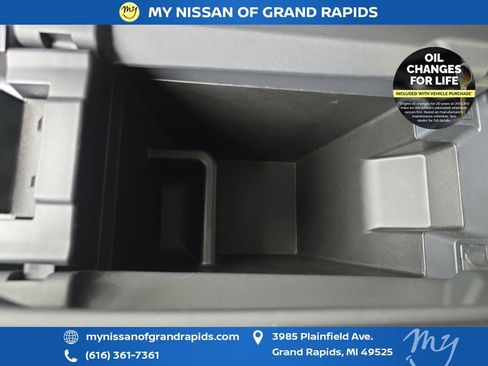 Used 2023 Nissan Rogue SV AWD/4WD image 30