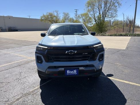 New 2026 Chevrolet Colorado Z71 w/ Technology Package AWD/4WD image 2