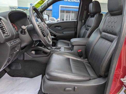 Used 2022 Nissan Frontier PRO-4X w/ Pro-4X Premium Package AWD/4WD image 4