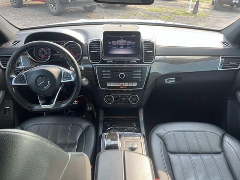 Certified 2018 Mercedes-Benz GLE 43 AMG 4MATIC image 16