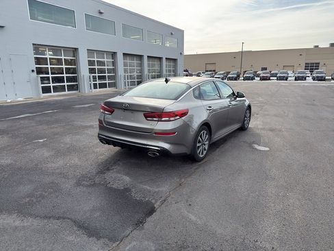 Used 2019 Kia Optima EX w/ EX Premium Package image 10