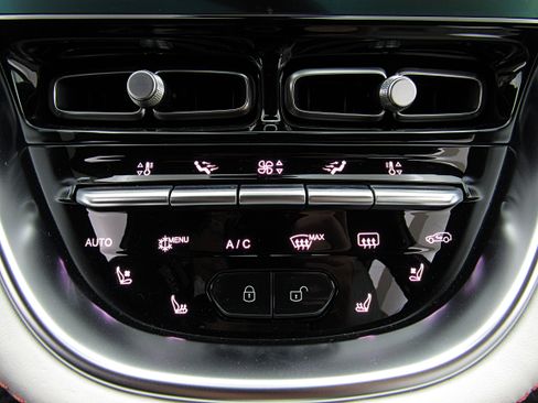 Used 2023 Aston Martin DBX 707 AWD/4WD image 43