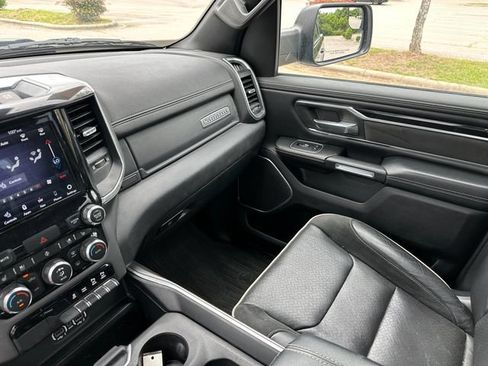 Used 2021 RAM 1500 Laramie w/ Sport Appearance Package AWD/4WD image 28