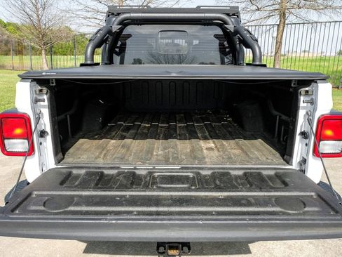 Used 2023 Jeep Gladiator Sport AWD/4WD image 58