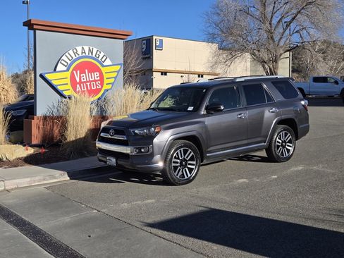 Used 2018 Toyota 4Runner Limited image 1