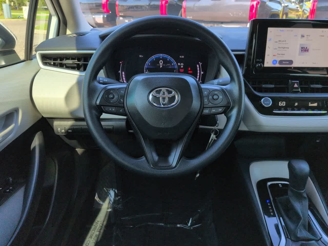 Used 2026 Toyota Corolla LE FWD image 15