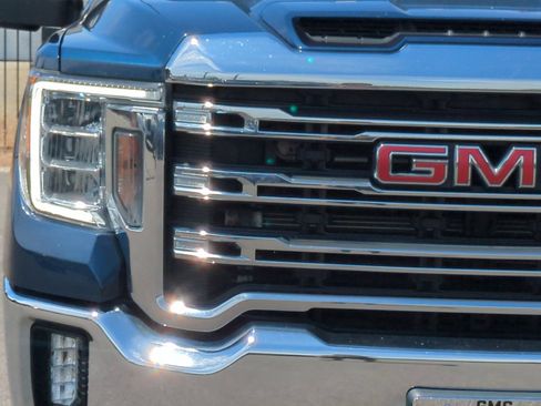Used 2021 GMC Sierra 2500 SLE w/ SLE Value Package; AWD/4WD image 42