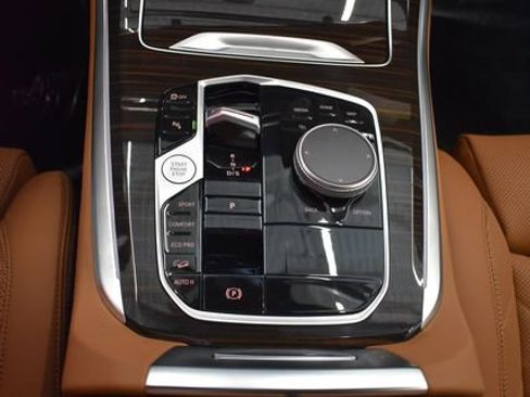 New 2026 BMW X5 xDrive40i w/ M Sport Package image 29