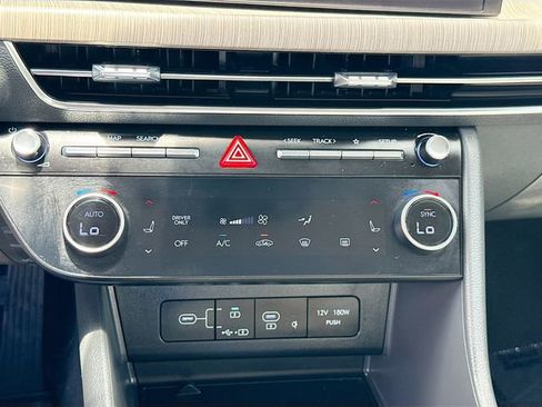 Certified 2024 Hyundai Sonata SEL FWD image 15