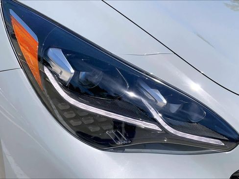 Used 2022 Kia Stinger GT-Line RWD image 26