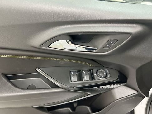 Used 2025 Chevrolet Trax ACTIV w/ Driver Confidence Package FWD image 20