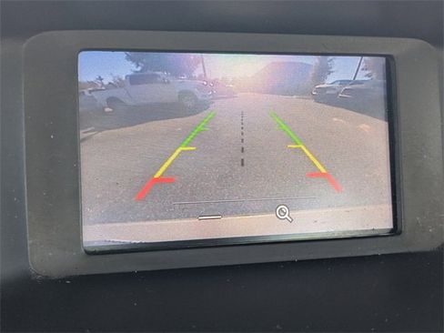 Used 2017 Ford Focus SE image 18