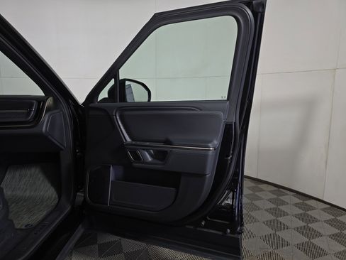 Used 2024 Rivian R1T Adventure image 18