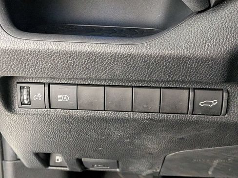 Used 2024 Toyota RAV4 XSE AWD/4WD image 12