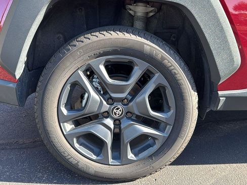 Used 2024 Toyota RAV4 Adventure image 6