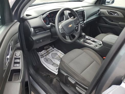 Used 2020 Chevrolet Traverse LS image 12