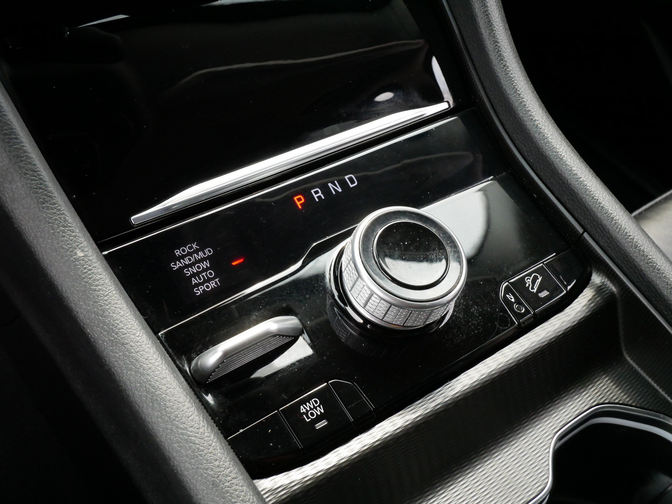 Used 2023 Jeep Grand Cherokee 4WD 4xe image 24