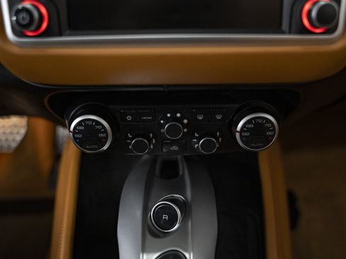 Used 2016 Ferrari California T RWD image 47