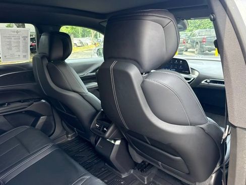 Used 2024 Cadillac Lyriq Luxury w/ LPO, Floor Liner Package AWD/4WD image 26