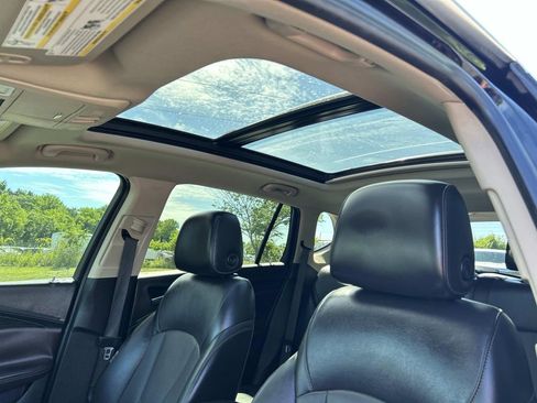 Used 2017 Buick Envision Essence w/ LPO, Hit The Road Package FWD image 17