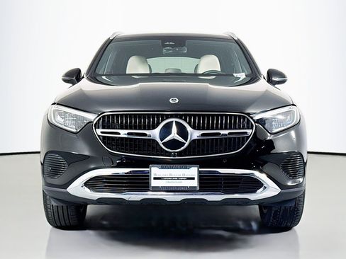 Certified 2024 Mercedes-Benz GLC 300 image 3