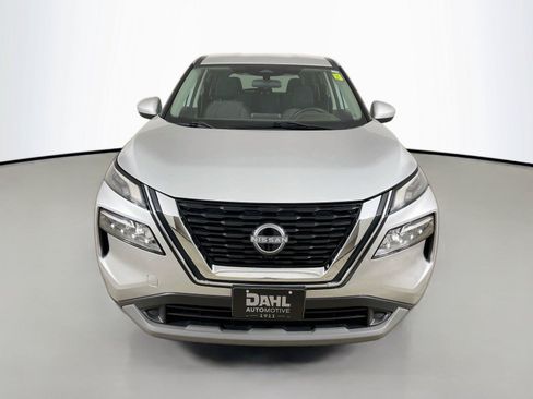Used 2023 Nissan Rogue SV AWD/4WD image 3