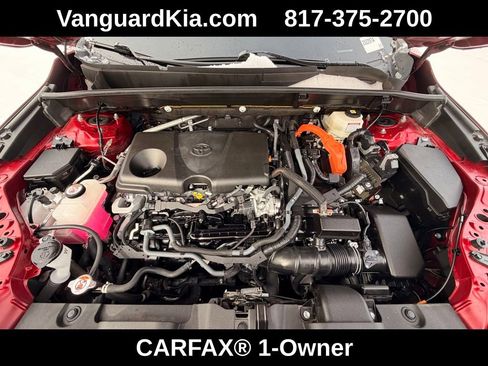 Used 2023 Toyota Venza LE image 28