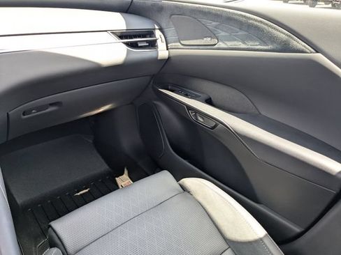 Used 2024 Lexus RX 350 FWD w/ Convenience Package image 17