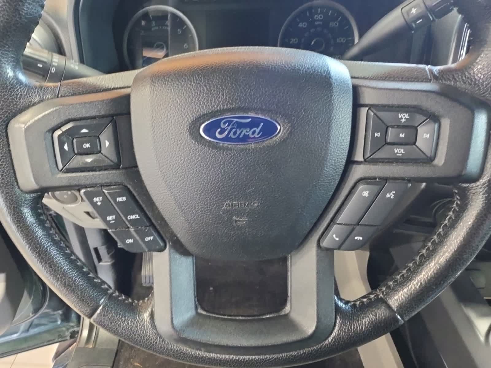 Used 2016 Ford F150 XLT w/ Equipment Group 302A Luxury AWD/4WD image 22