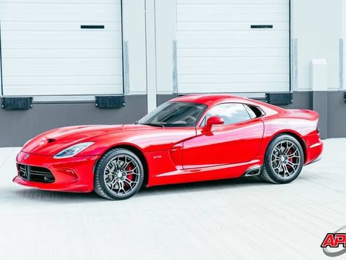 Used 2014 SRT Viper GTS w/ GTS Laguna Interior Package RWD image 56