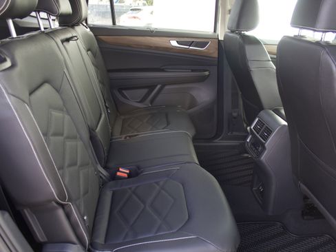 New 2026 Volkswagen Atlas SE AWD/4WD image 34