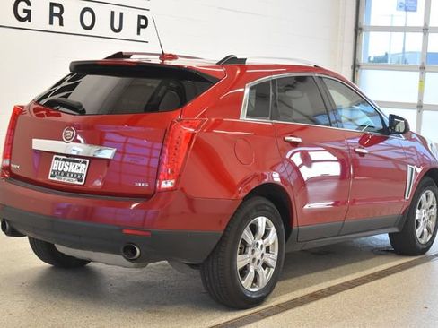 Used 2016 Cadillac SRX Luxury FWD image 4