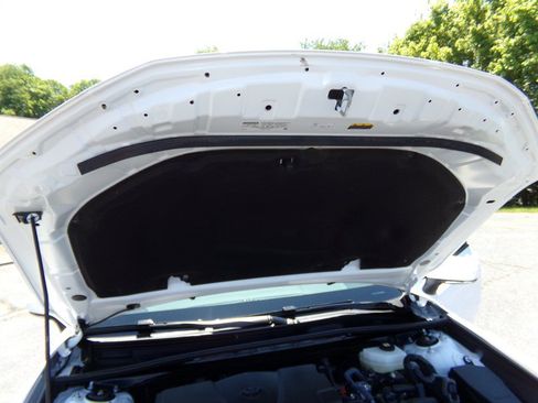 Used 2025 Toyota Camry SE FWD image 50