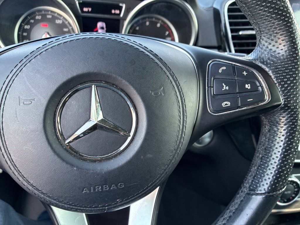 Used 2018 Mercedes-Benz GLS 450 4MATIC image 29
